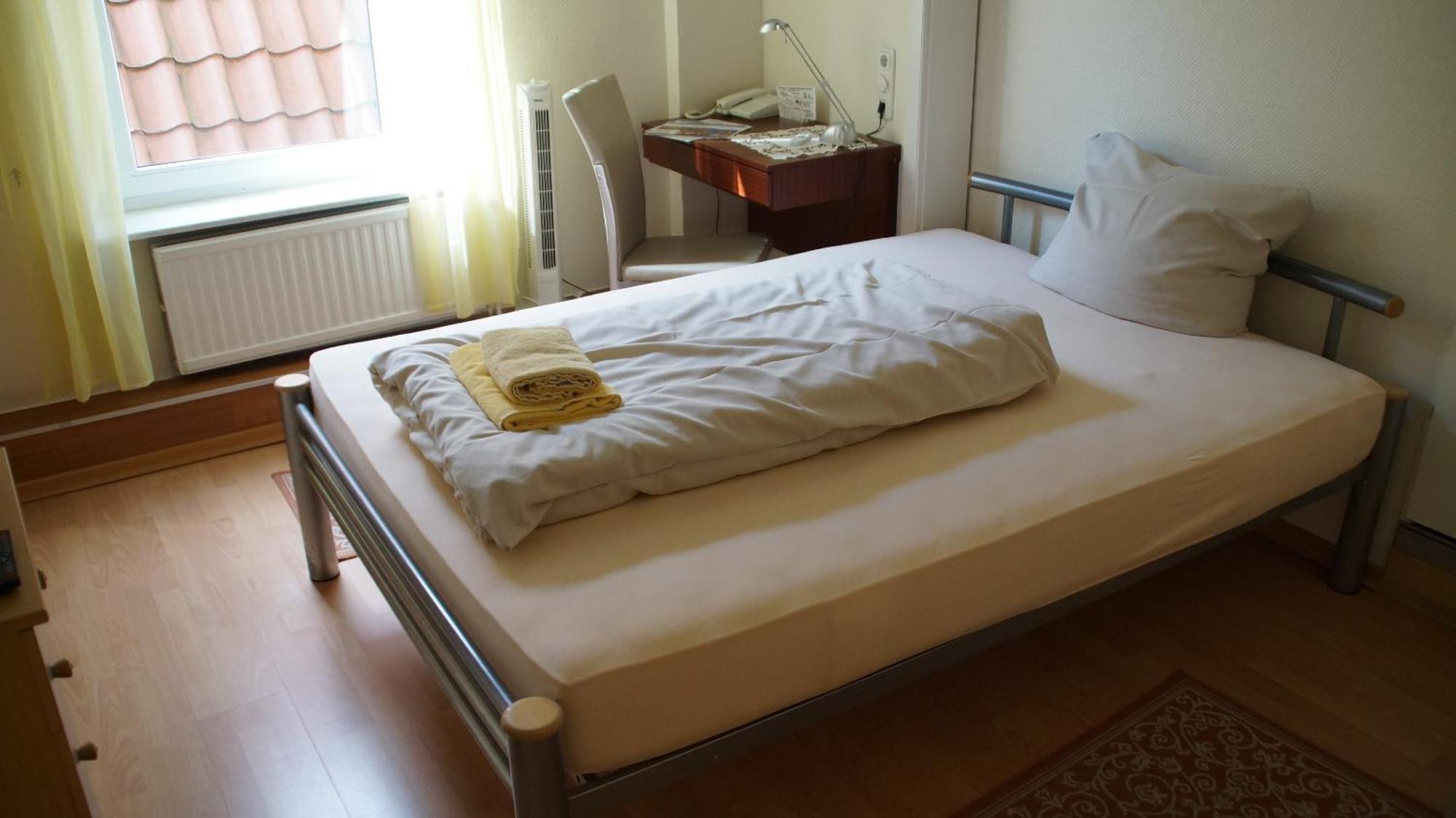 Hotel Alt Lueneburger Kutscherstuben Номер фото