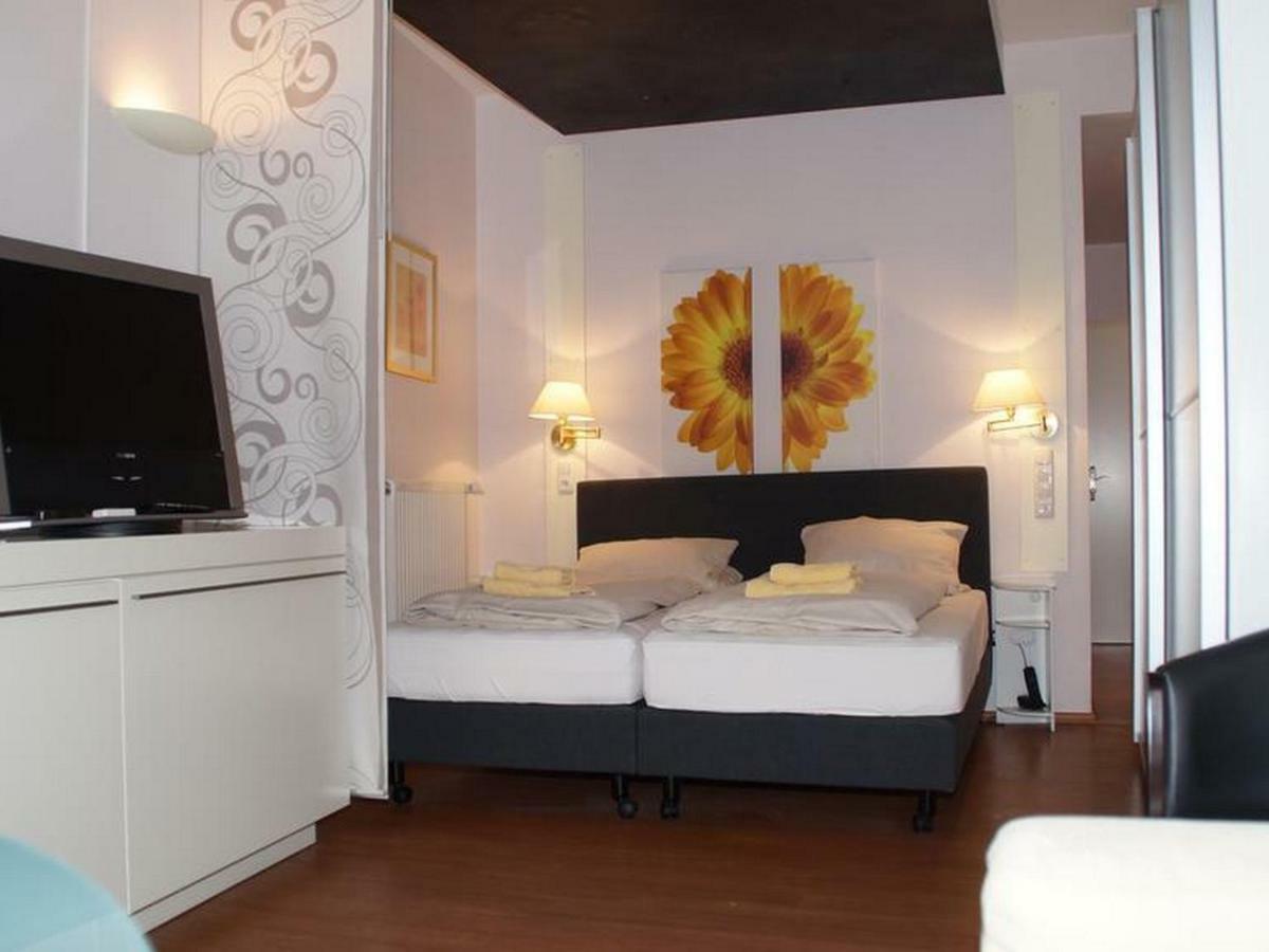 Hotel Alt Lueneburger Kutscherstuben Екстер'єр фото