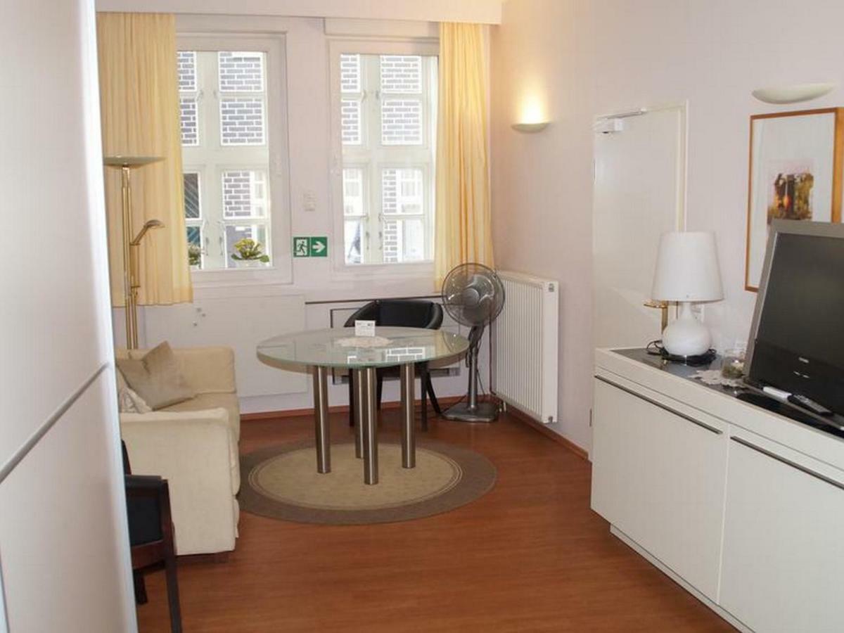 Hotel Alt Lueneburger Kutscherstuben Екстер'єр фото